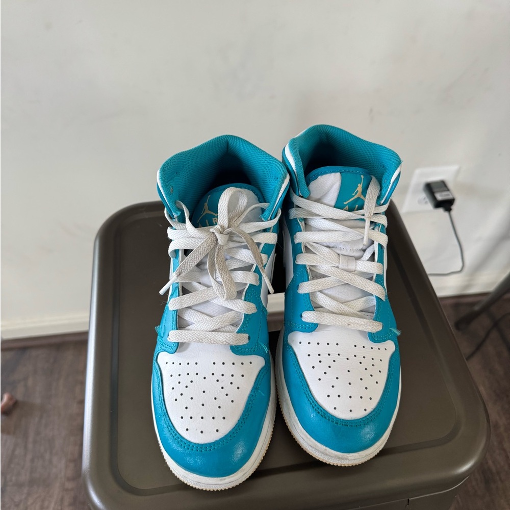 Jordan Blue and White Sneakers High-Top Style